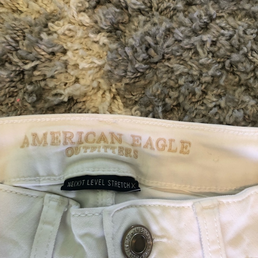 High Waisted White Denim Ripped Jeans Size 4